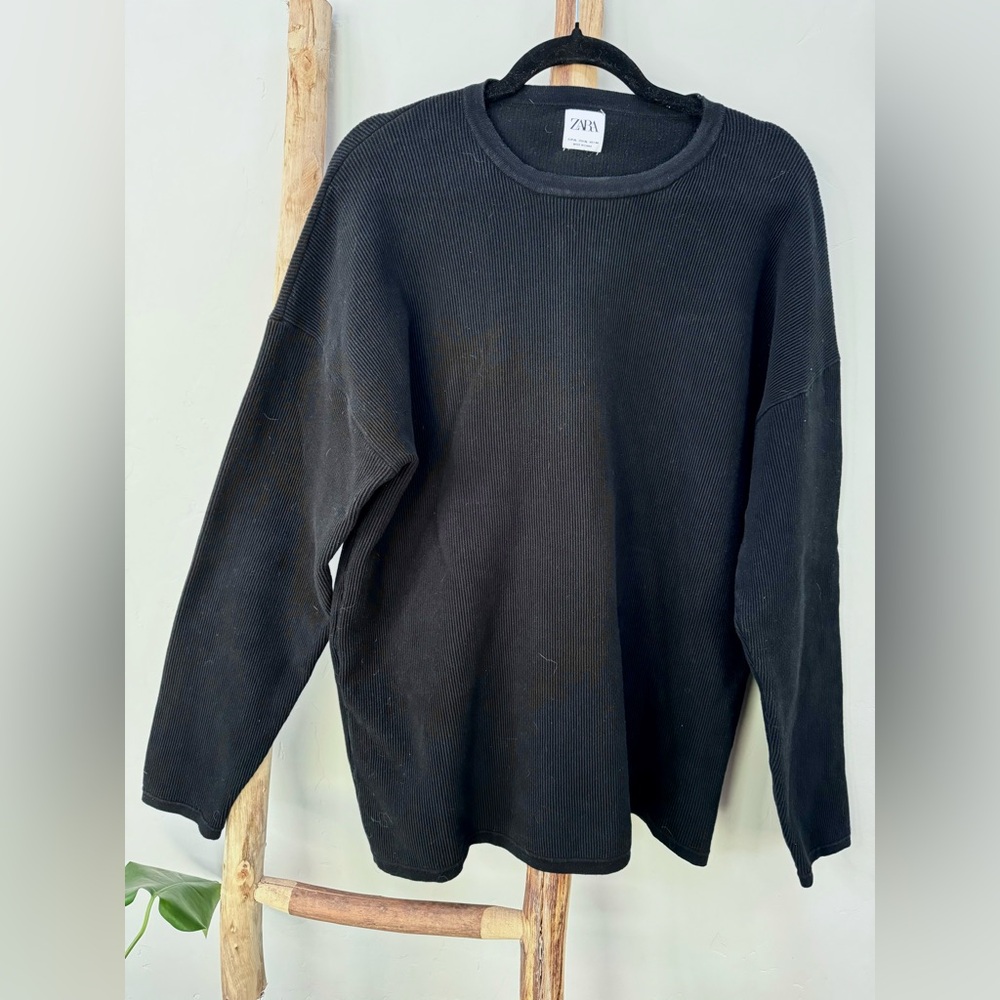 ZARA Men’s Ribbed Long Sleeve Shirt